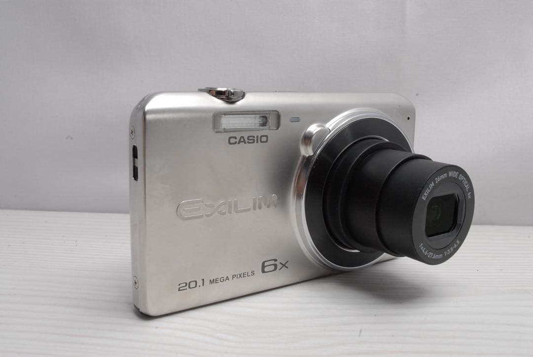 【美品】CASIOカシオ EX-ZS35 コンデジ デジカメ 薄型 動作確認済み