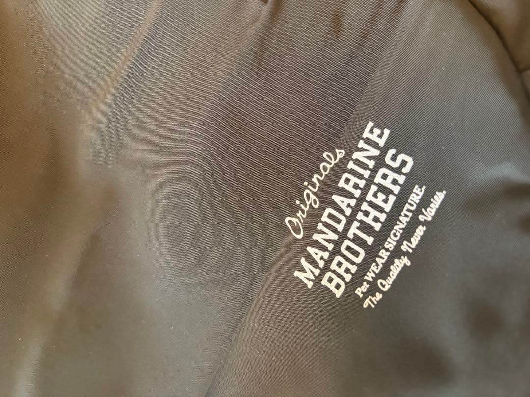 キャリーバッグ・スリング MANDARIN BROTHERS WINSTON HUG BAG