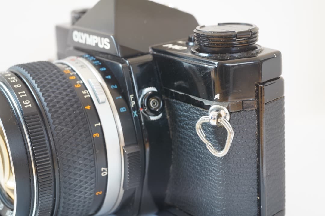OLYMPUS OM-1＋50mm/1.4（露出計動作・プリズムOK）多少難あり