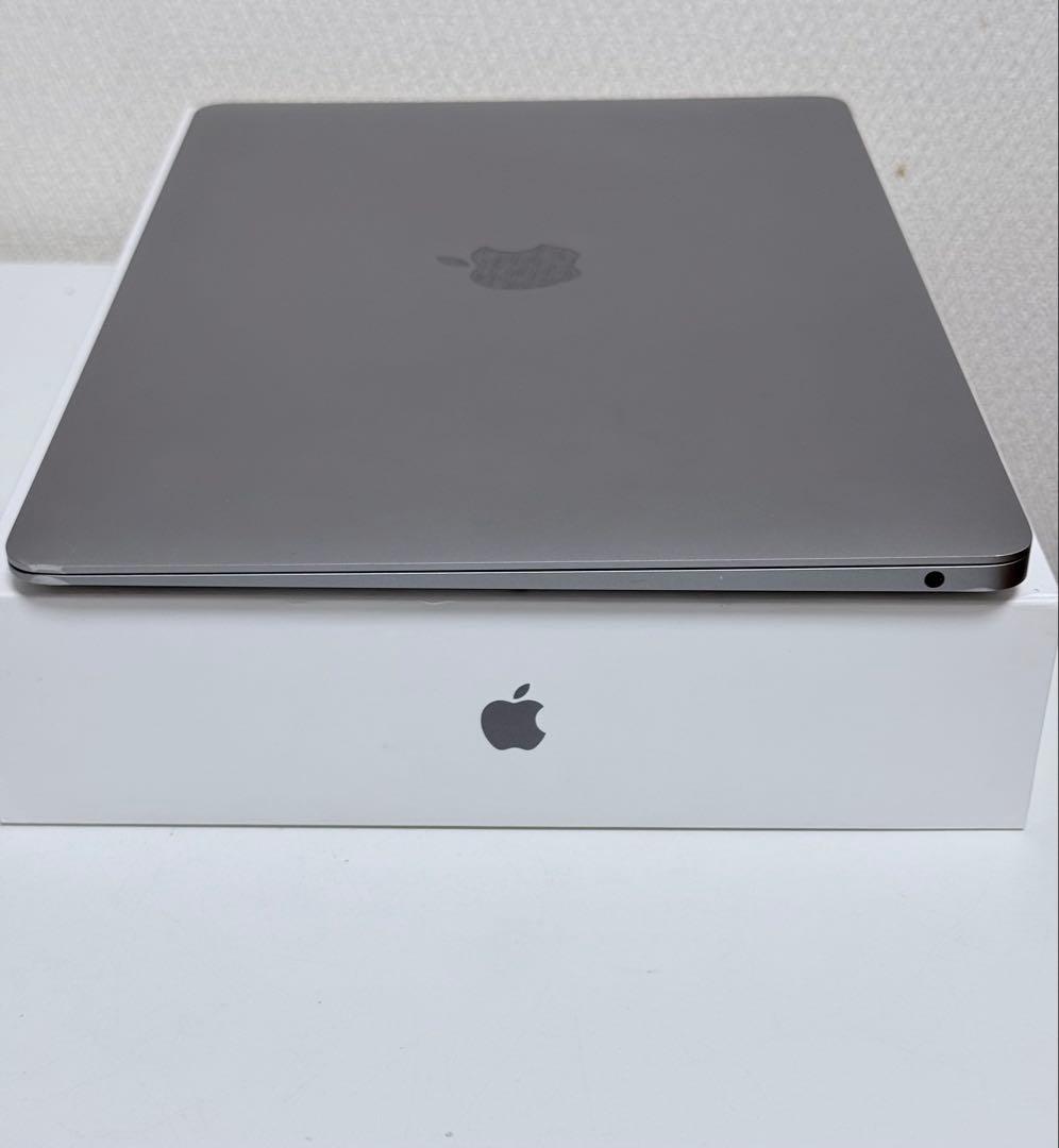 MacBook Air i5 13インチ16GB 512GB 2020