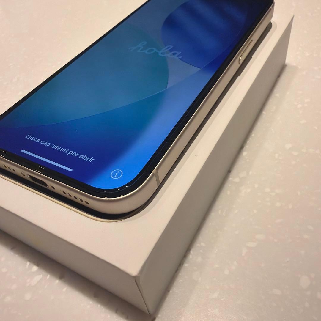 Apple iPhone 15 イエロー128GB simフリー