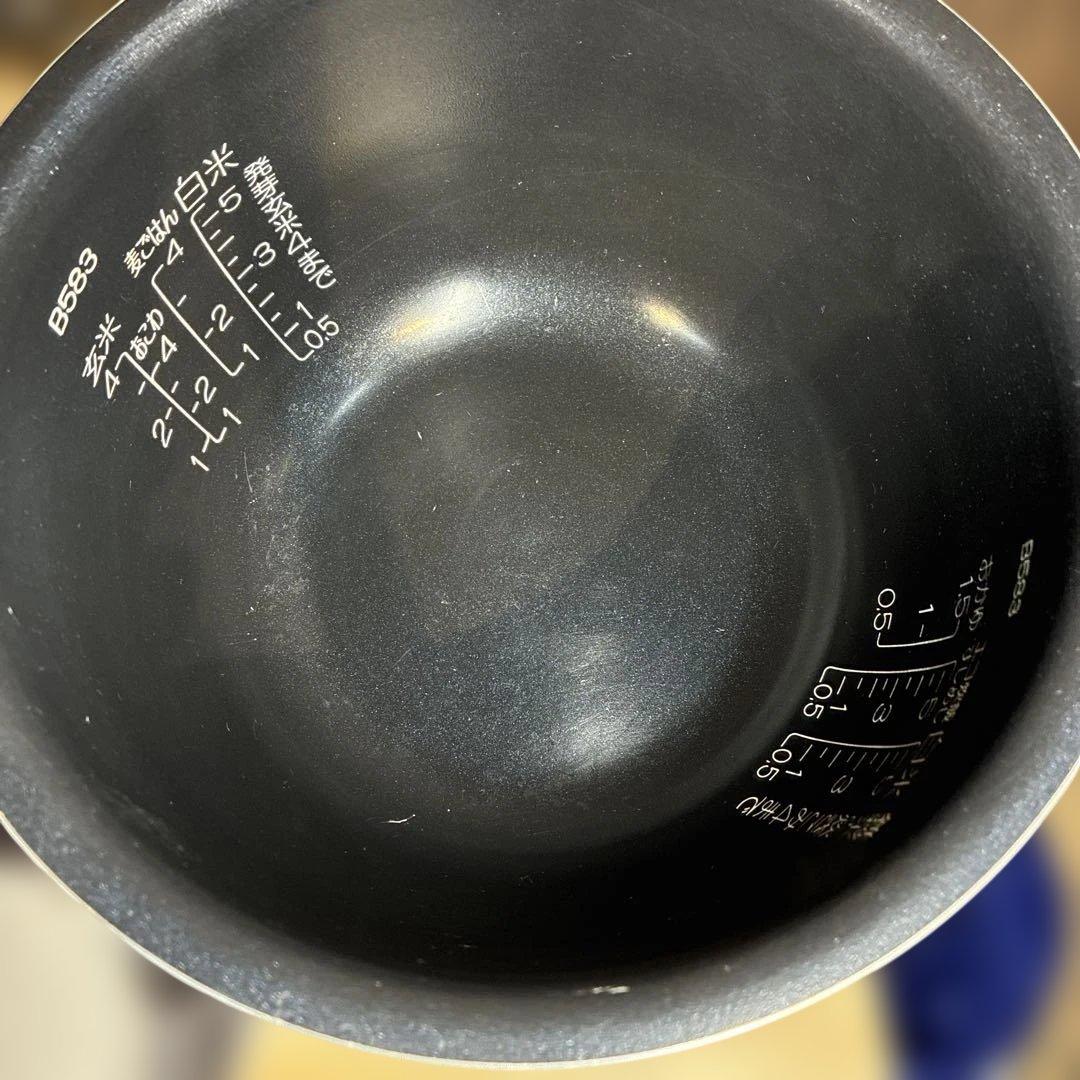 良品　象印　IH炊飯器　NW-VS10　5.5合炊き　プラチナ厚釜　2023年製