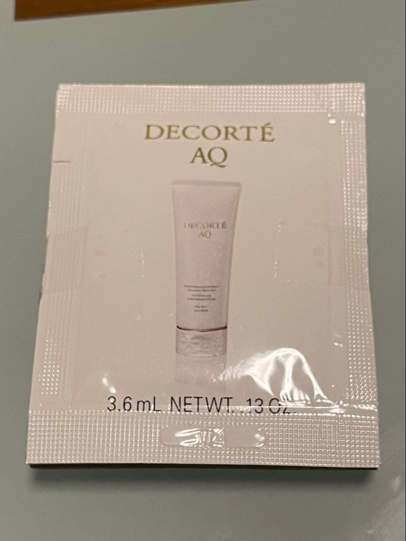 ＡＱ　毛穴美容液オイル コスメデコルテ 乳液 化粧水