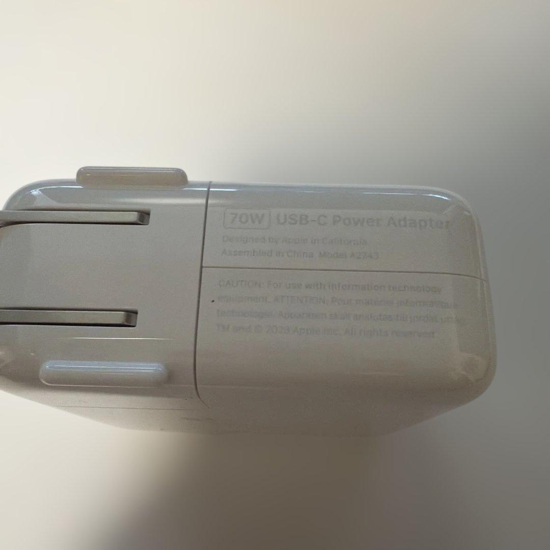 純正 Apple 70W USB-C電源アダプタ & MagSafe 3ケーブル