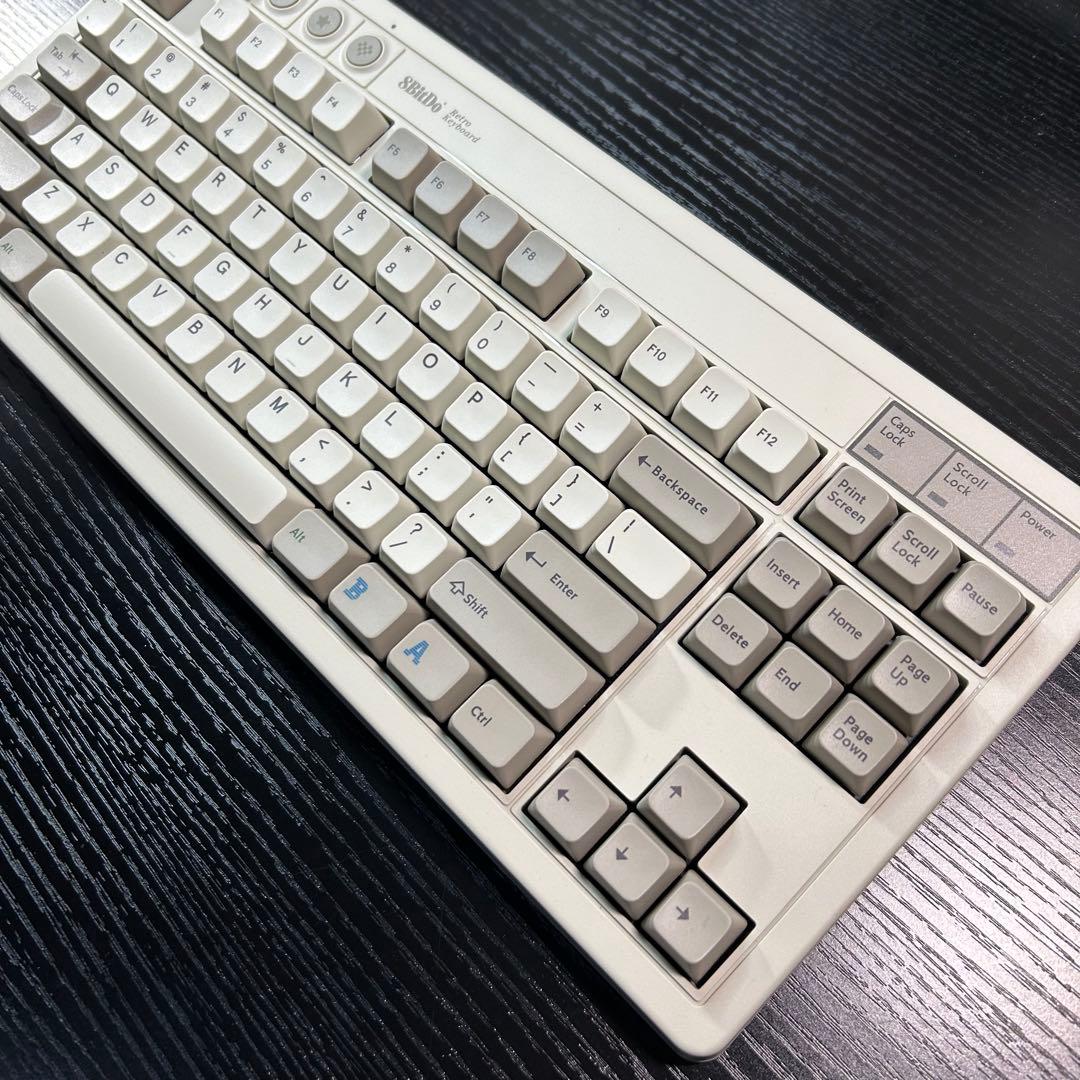 8Bitdo レトロ メカニカルキーボード 85HE