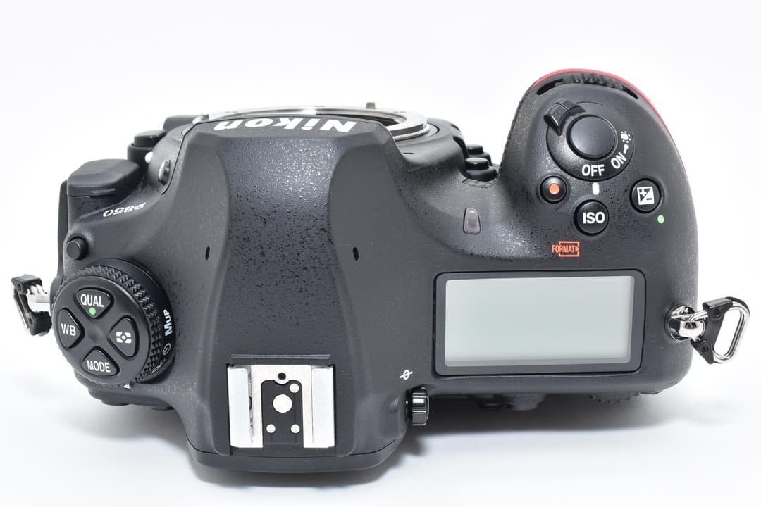 ■ほぼ新品■ ニコン D850 デジタル一眼 #D140