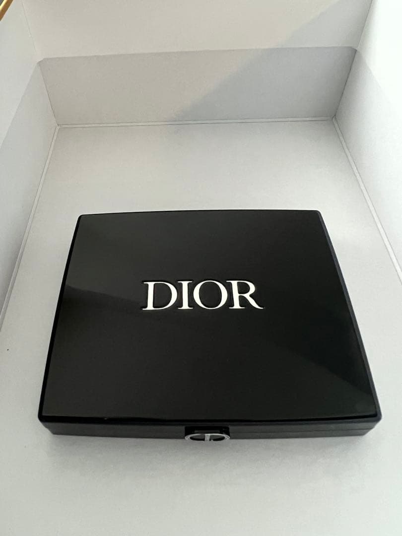 MISS DIOR アイシャドウパレット
