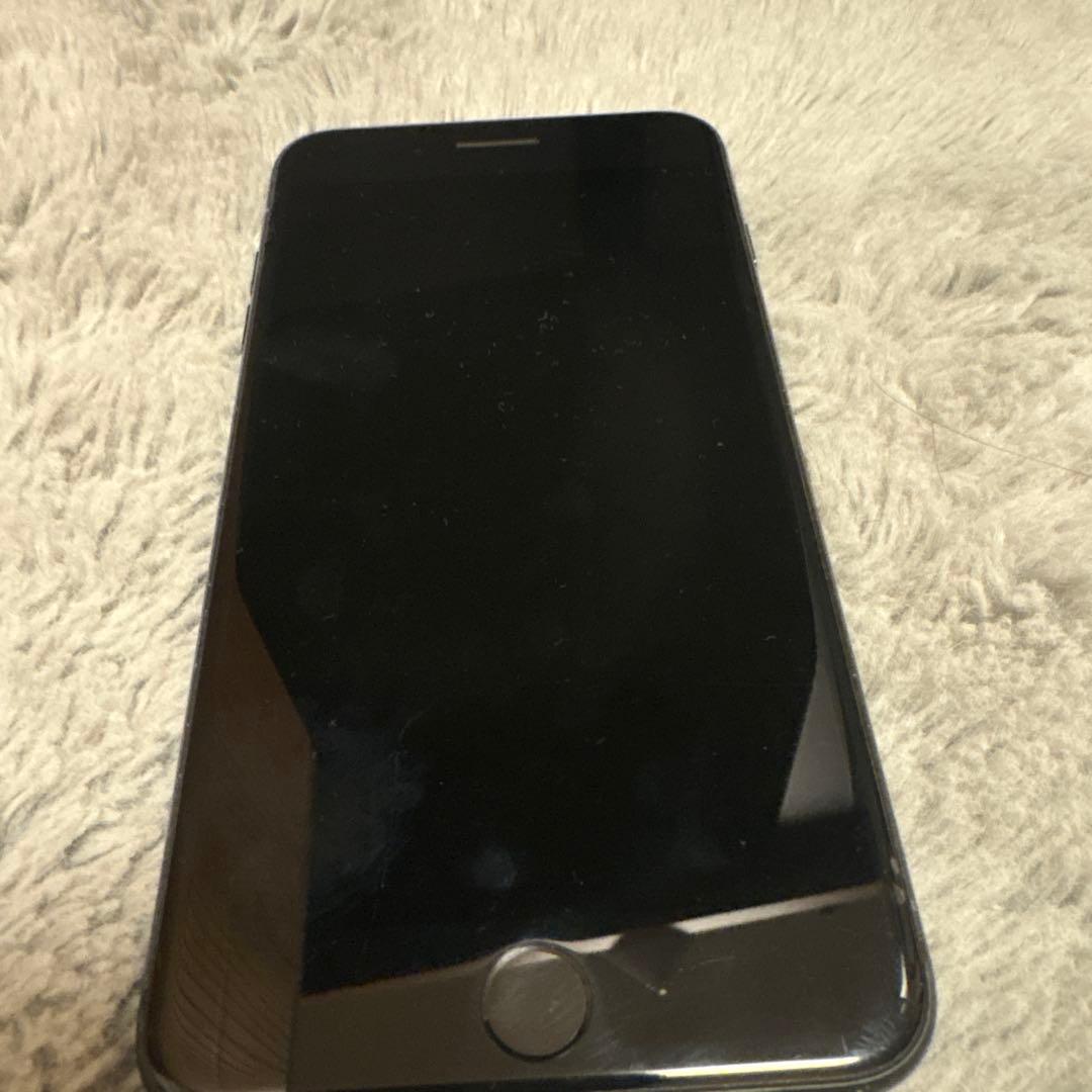 Apple iPhone 7 Plus ブラック