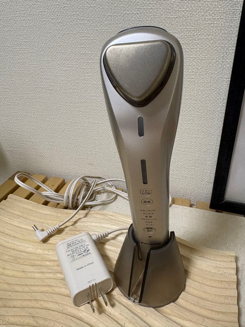 【3/31まで出品】Panasonic EH-ST98 美顔器 充電器付き