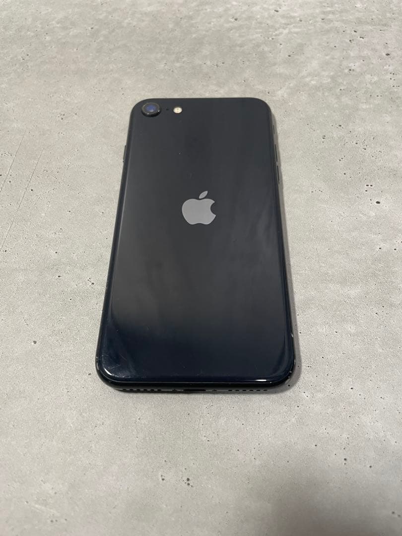 りょん　iPhonSE 第３世代