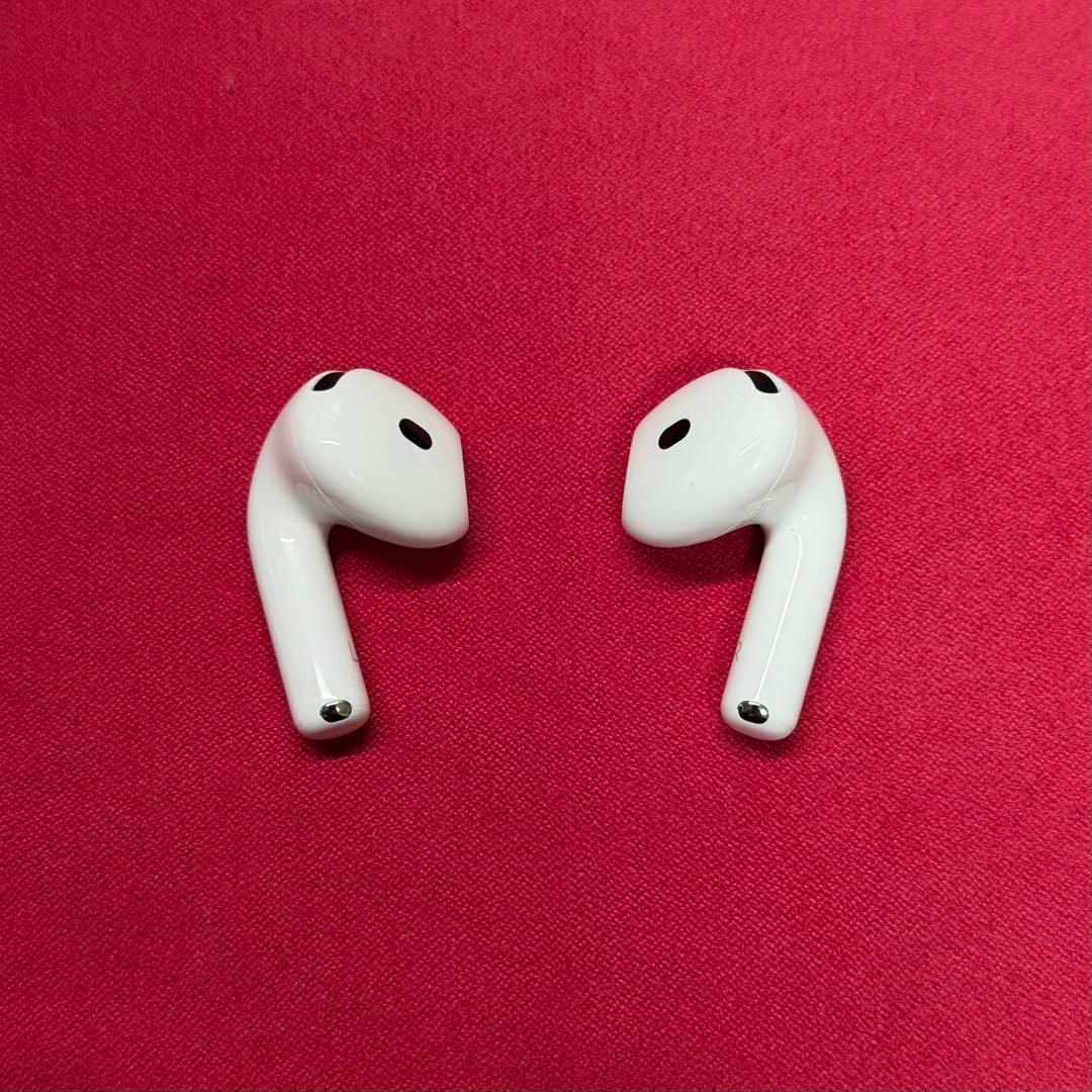 Apple AirPods 4 アクティブノイズキャンセリング