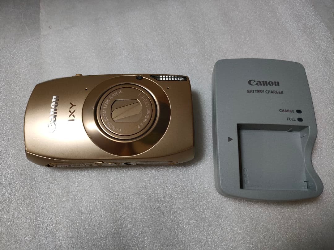 美品 Canon IXY 31S ゴールド PC1584 キャノン デジカメ