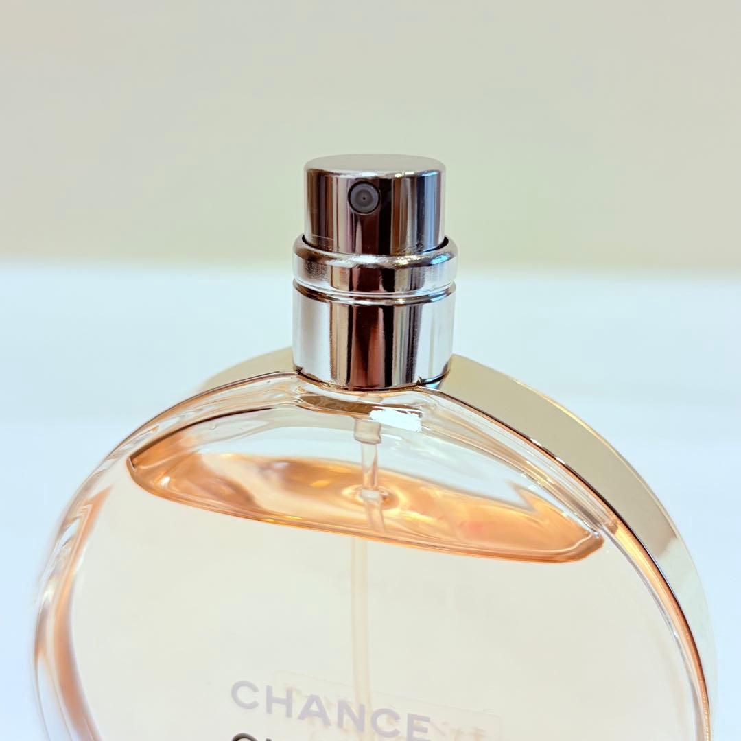 シャネル　チャンス　オーヴィーヴ　オードトワレ　香水　50ml