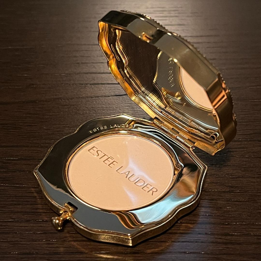 ESTEE LAUDER　エスティローダー　メタルコンパクト　箱備品付き9