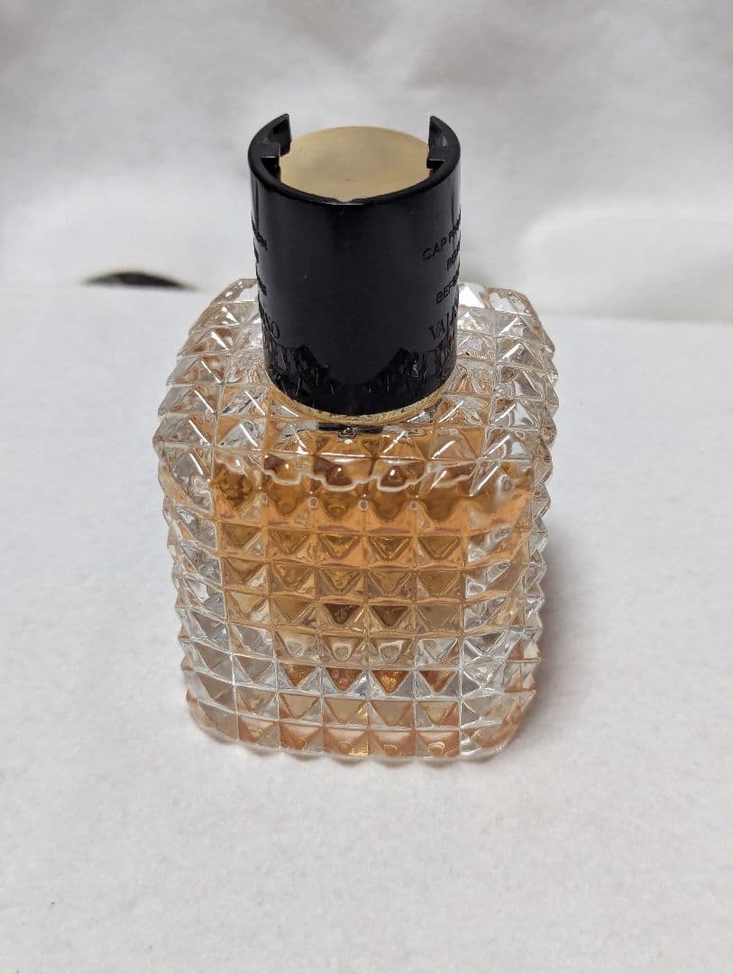ヴァレンティノドンナオーデパルファム50ml
