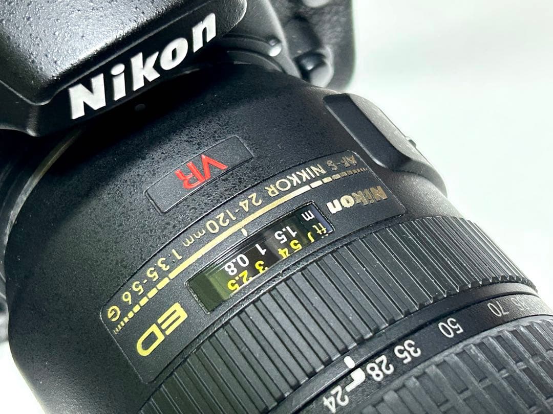 値下げしましたNikon D300s NIKKOR AF-S 24-120 VR