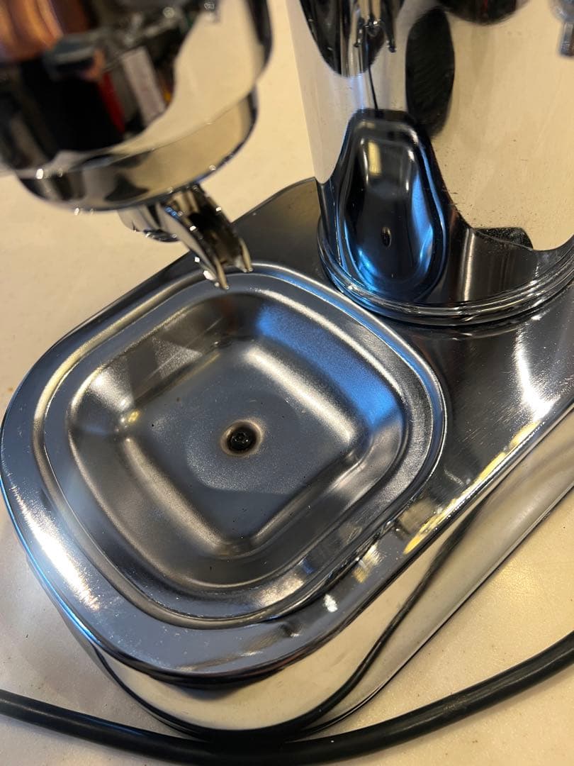 La Pavoni プロフェッショナル、used美品、ホルダー昨年購入、