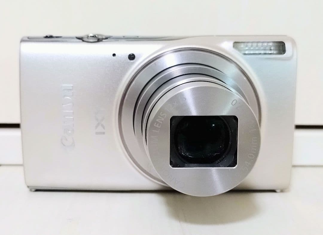 Canon キャノン IXY650 シルバー 充電器付き デジタルカメラ