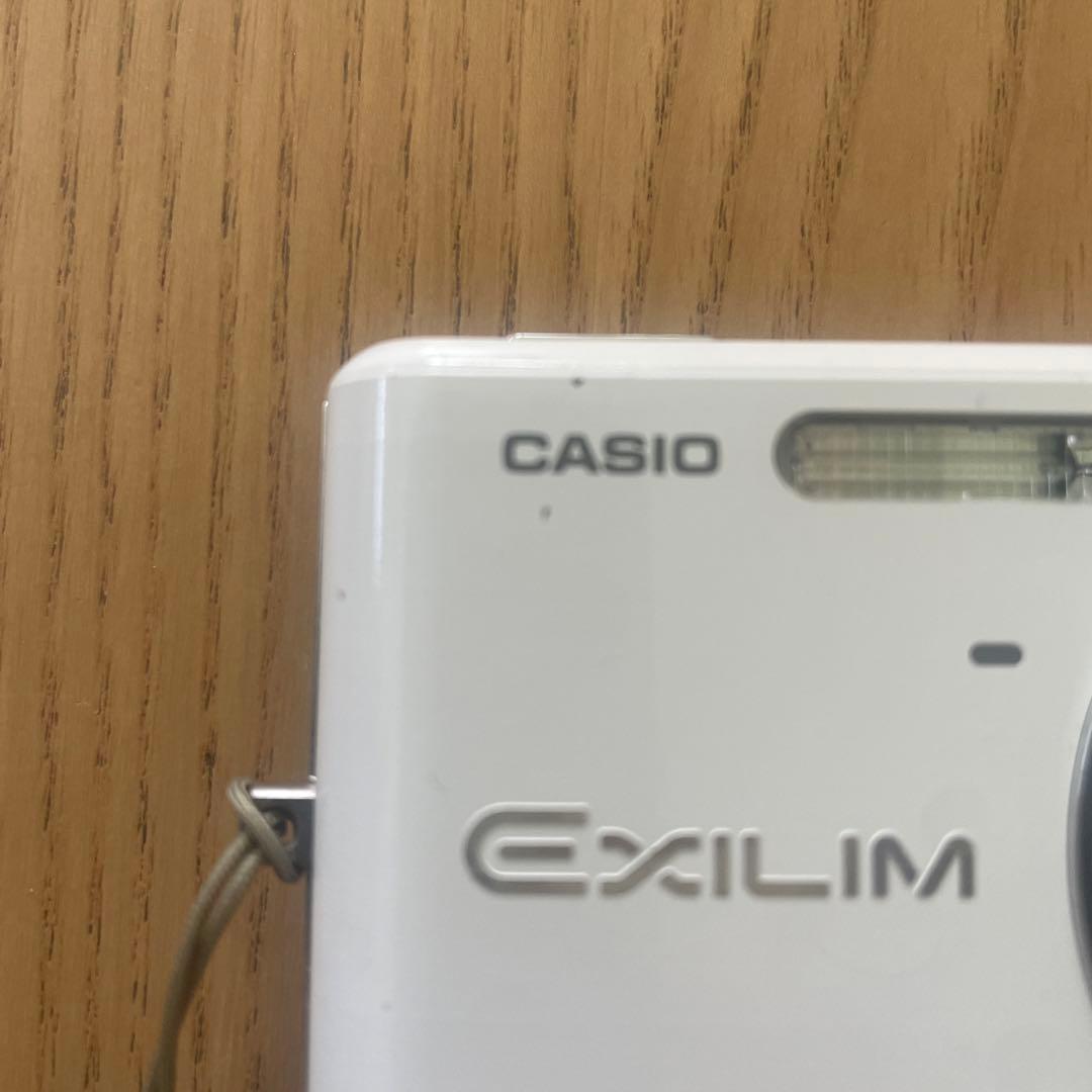 美品 CASIO EXILIM EX-Z77 ホワイト 動作確認済