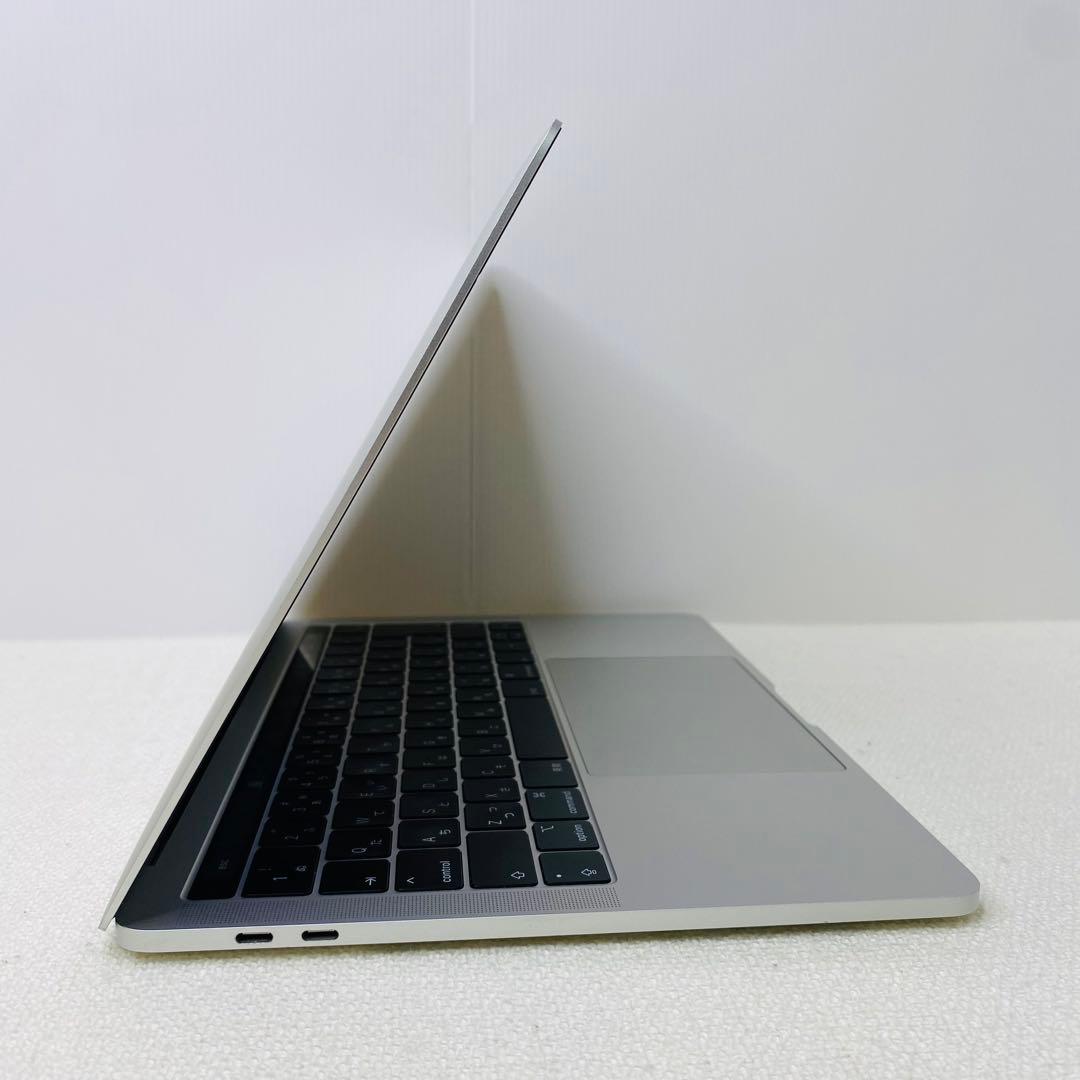 【即日発送】Macbook PRO 2019 シルバー バッテリー良好