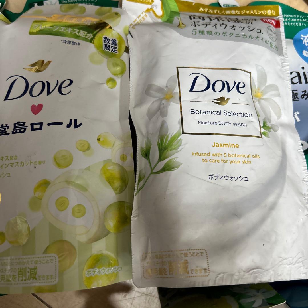 ナイーブ 金木犀　泡の極み ビオレ　ダヴ　牛乳石鹸　ボディソープ おまけ付き