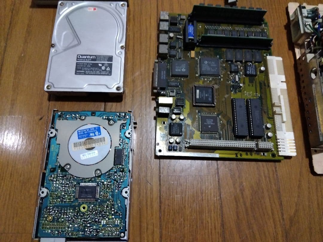 t*n様 マッキントッシュ　パソコン基盤など　LCシリーズ　アップル　コンピュー