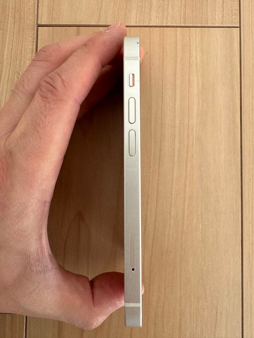 iPhone12 mini 128GB ホワイト SIMフリー　74%