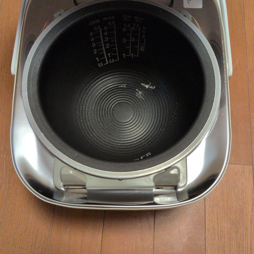 TOSHIBA 炊飯器 RC-10VWG ホワイト