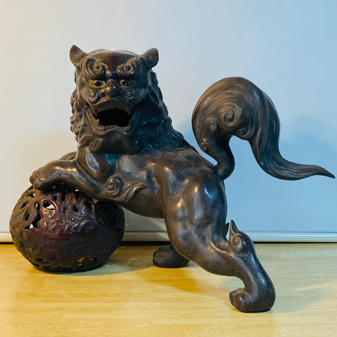 金属工芸 玉乗り獅子 総重量約18㎏ 鋳鉄 鋳物 玉獅子 狛犬 置物 オブジェ