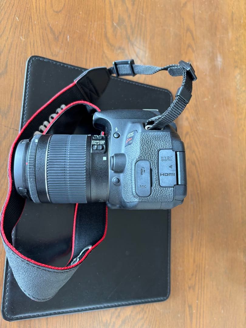 Canon EOS kiss Ｘ7i デジタル一眼レフカメラ