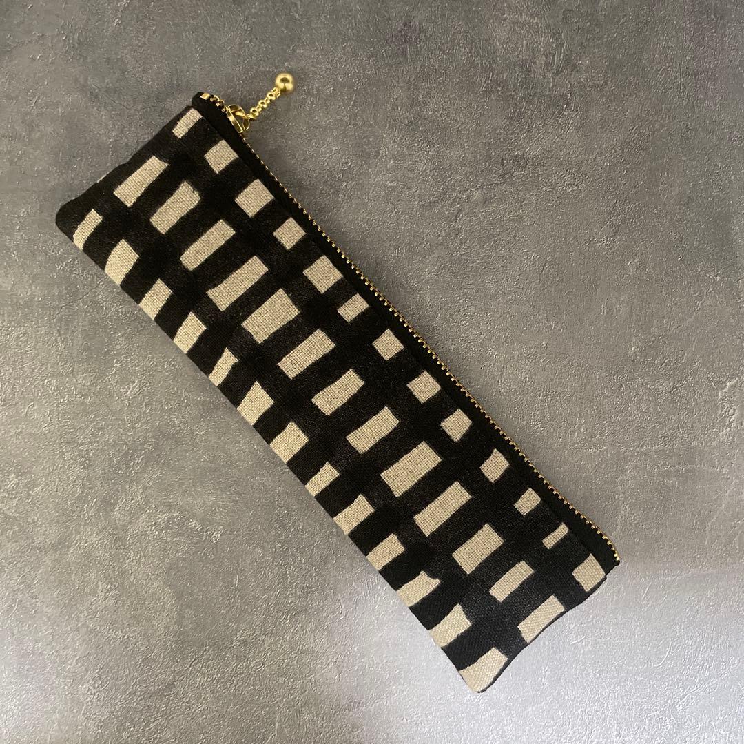 ミナペルホネン ペンポーチペンケース 黒 ハンドメイド