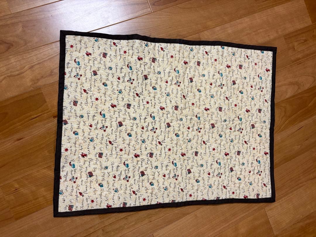 テナンゴ刺繍スタイル タペストリー