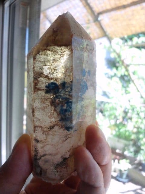 パパゴアイト入り水晶(南アフリカ産)
