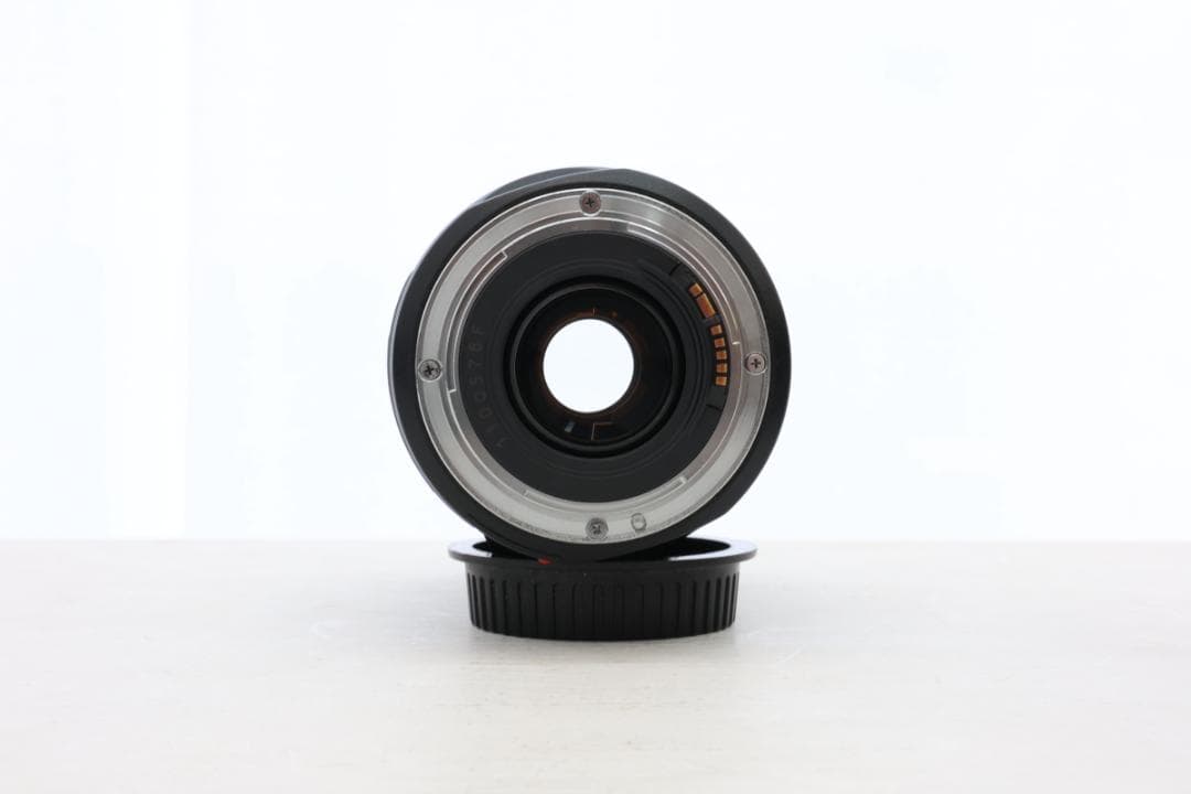Canon EF 75-300mm f/4-5.6 III レンズ