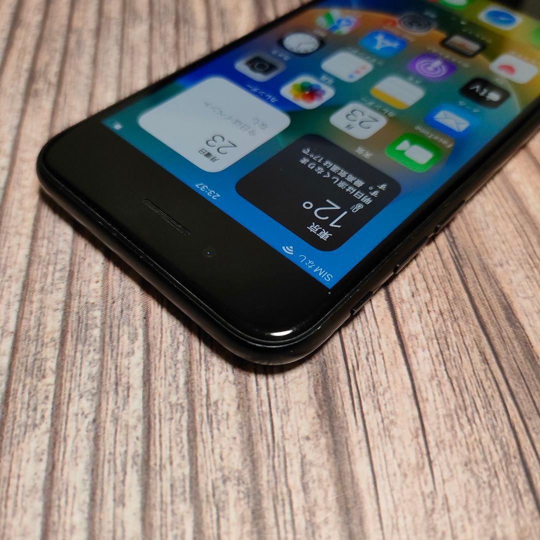 iPhone SE 第3世代 64GB 美品 おまけ大量 バッテリー99%