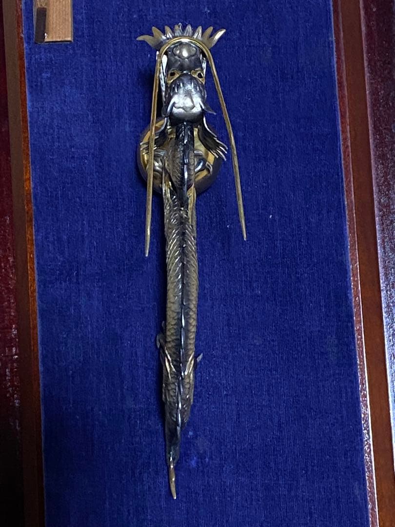 ♦️長栄作 純銀 龍 縁起物 置物飾り 銀細工 購入時ケース入 昭和時代美術工芸品