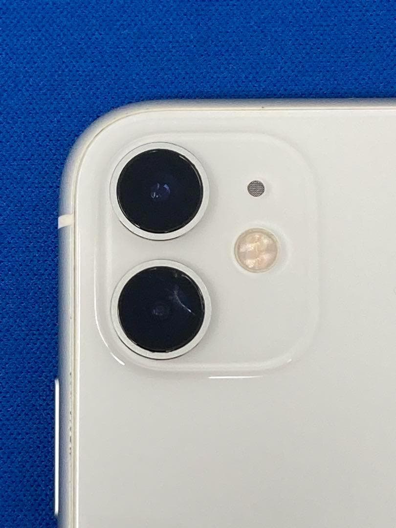 Apple iPhone 11 128GB ホワイト SIMフリー