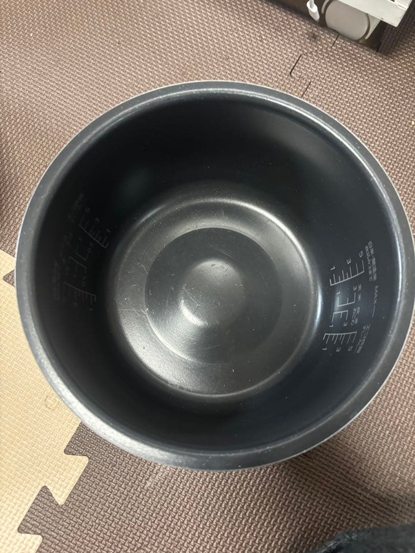 パナソニック、圧力IH炊飯器 SR—R10A -2023年製
