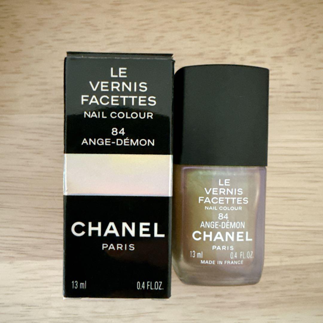 CHANEL ネイルカラーセット 491, 709, 739, 84