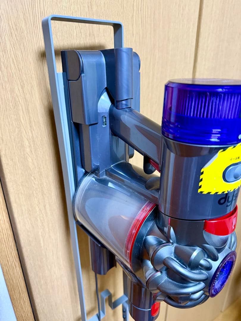 ダイソン コードレス掃除機 dyson SV10K