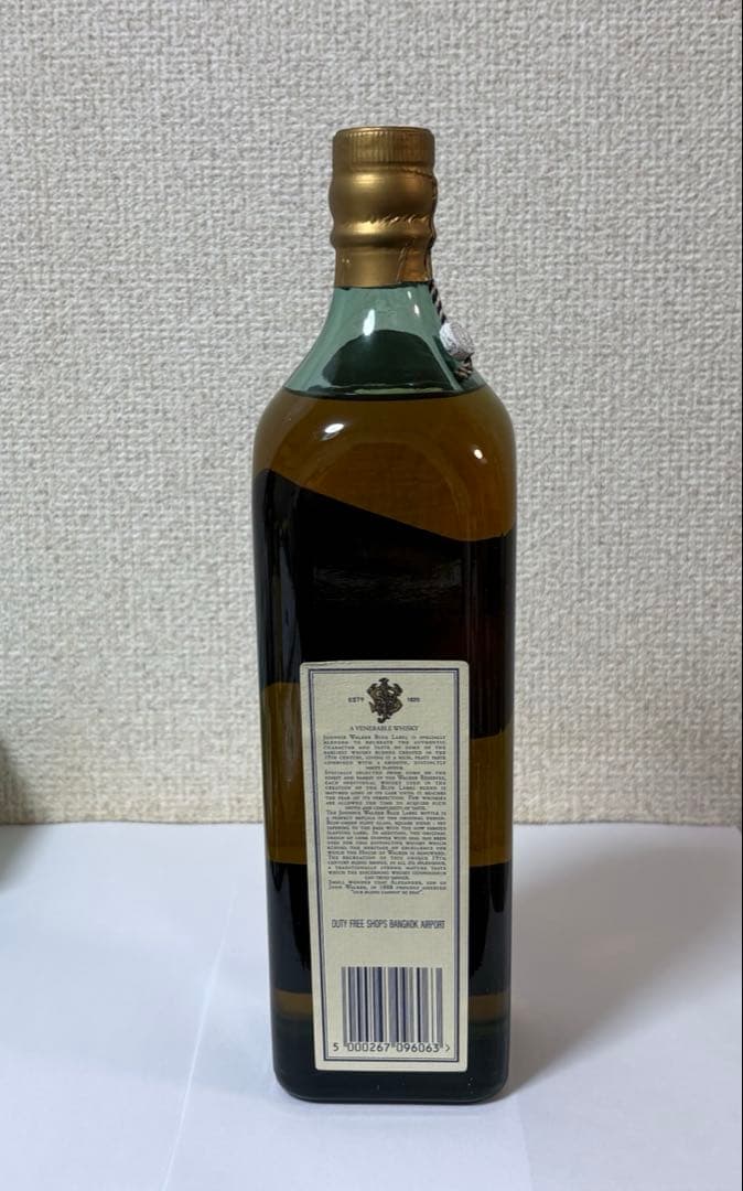 スコッチウイスキー　ジョニーウォーカー　ブルーラベル　750ml