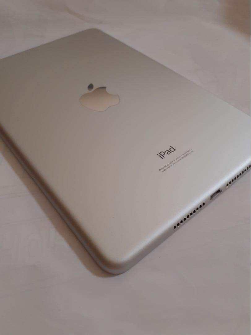 iPad mini 5 第五世代 256GB Wi-Fi シルバー