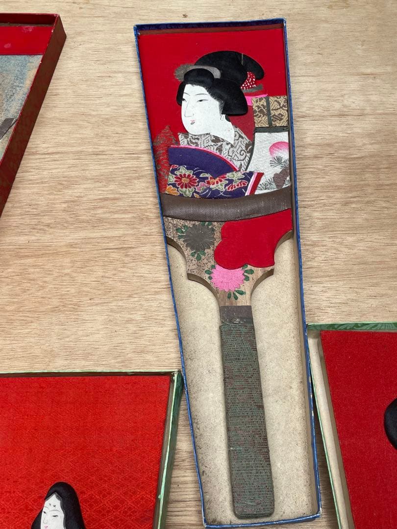 【希少】旧家蔵出し　明治期　押絵羽子板　　　4つ　アンティーク　骨董