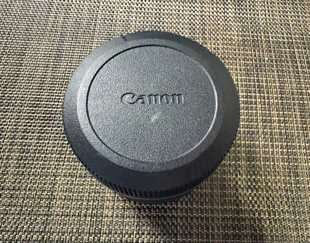 Canon キャノン RF50mm F1.8 STM単焦点レンズ