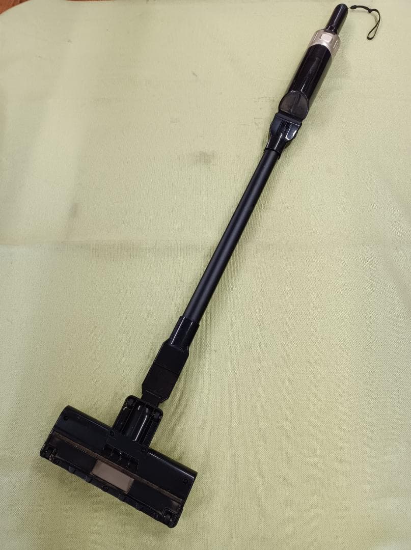 都《EVUAV》siroca VCS-900 2way コードレスクリーナー