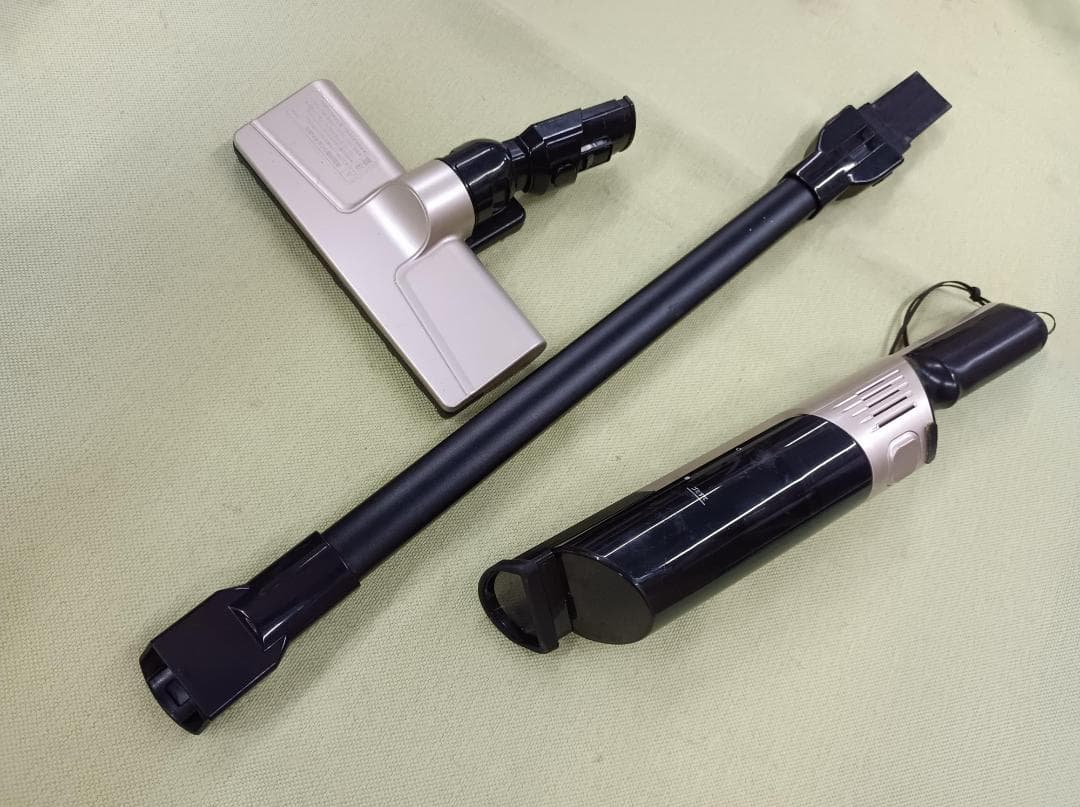 都《EVUAV》siroca VCS-900 2way コードレスクリーナー