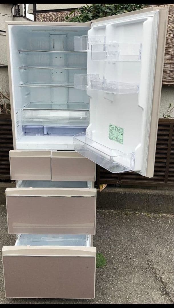 三菱大型5ドア冷凍冷蔵庫445L横縞模様ガラストップ省エネ自動製氷機能付17年製