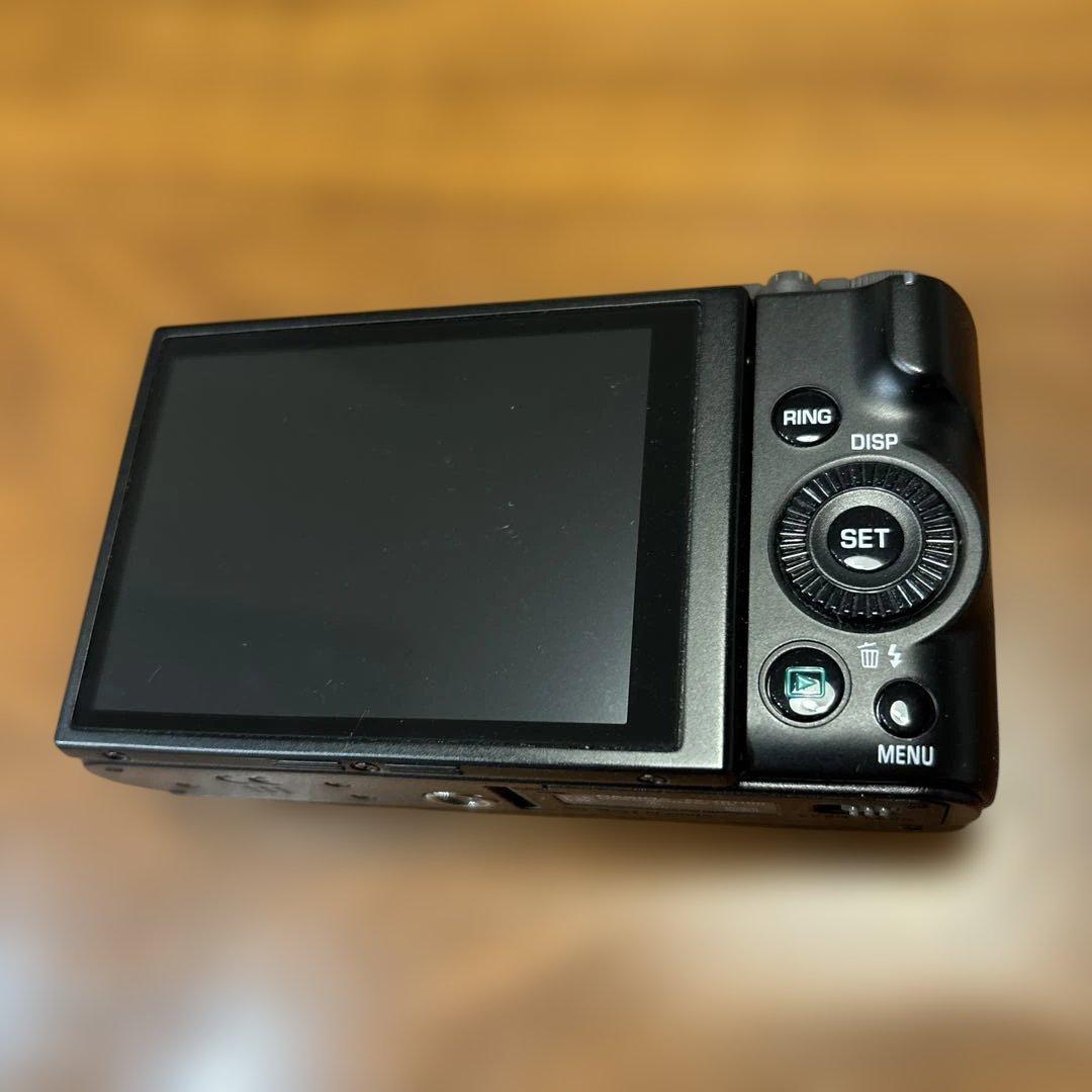 CASIO EXILIM HS EX-ZR1100 カシオ　デジタルカメラ