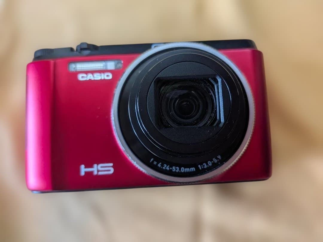 Casio Exilim EX-ZR1000（赤）