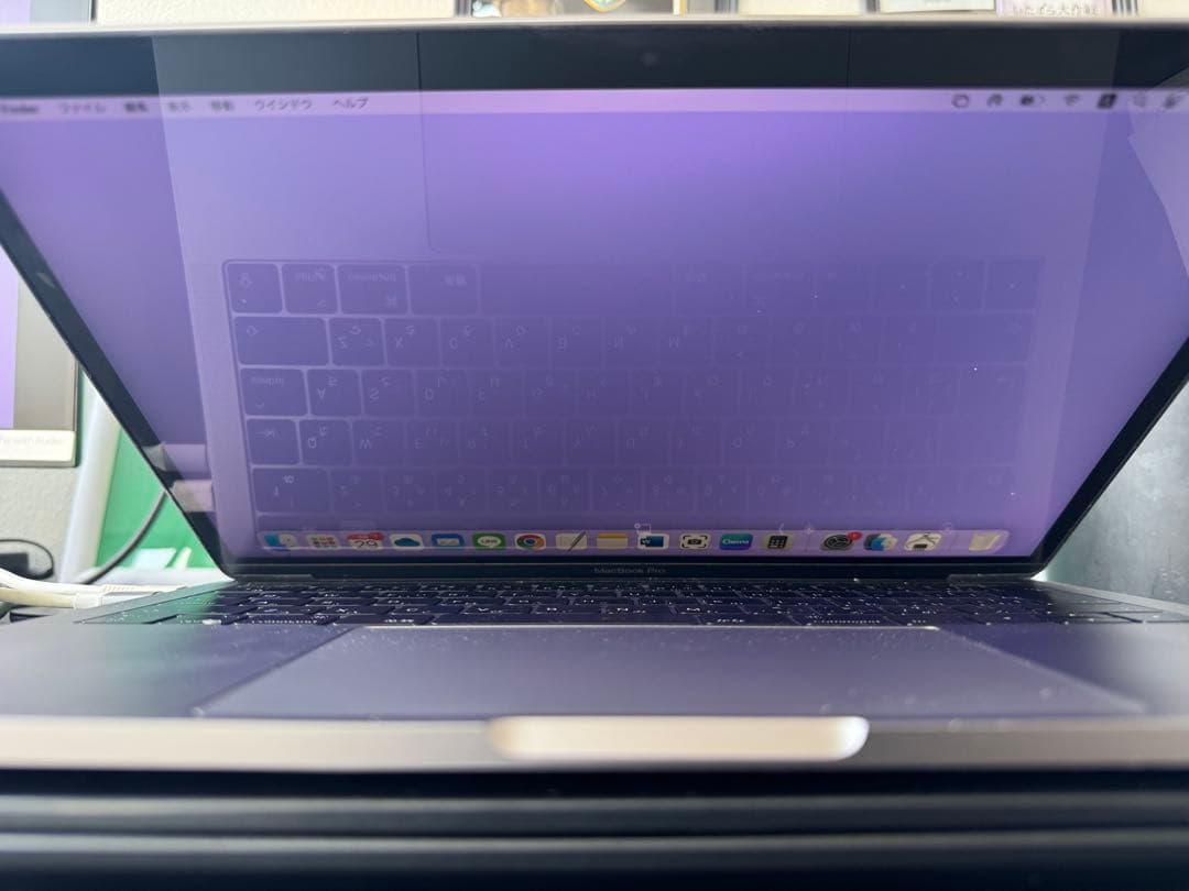 MacBook Pro 13インチ 2016 TouchBar液晶不具合ジャンク